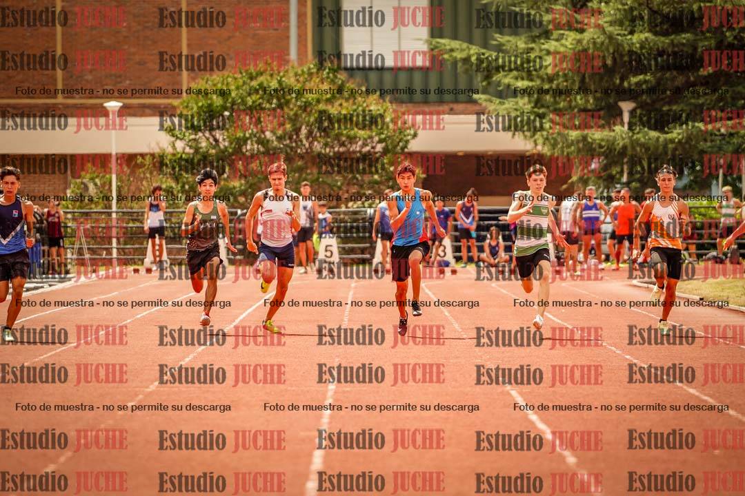 Fotos de los 100 m llanos de varones