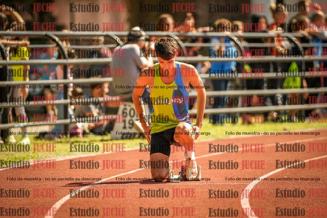 Fotos de los 400 m llanos de varones