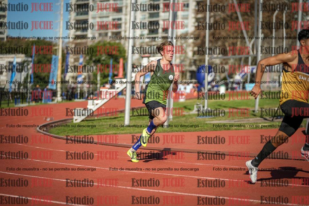 Fotos de los 200 m llanos de varones
