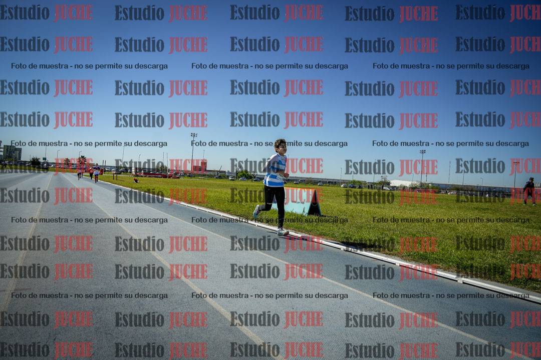 Fotos de los 1000 m llanos de varones