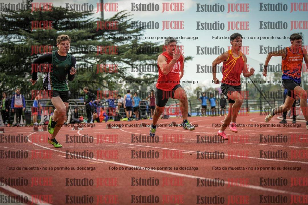 Fotos de los 100 m llanos de varones