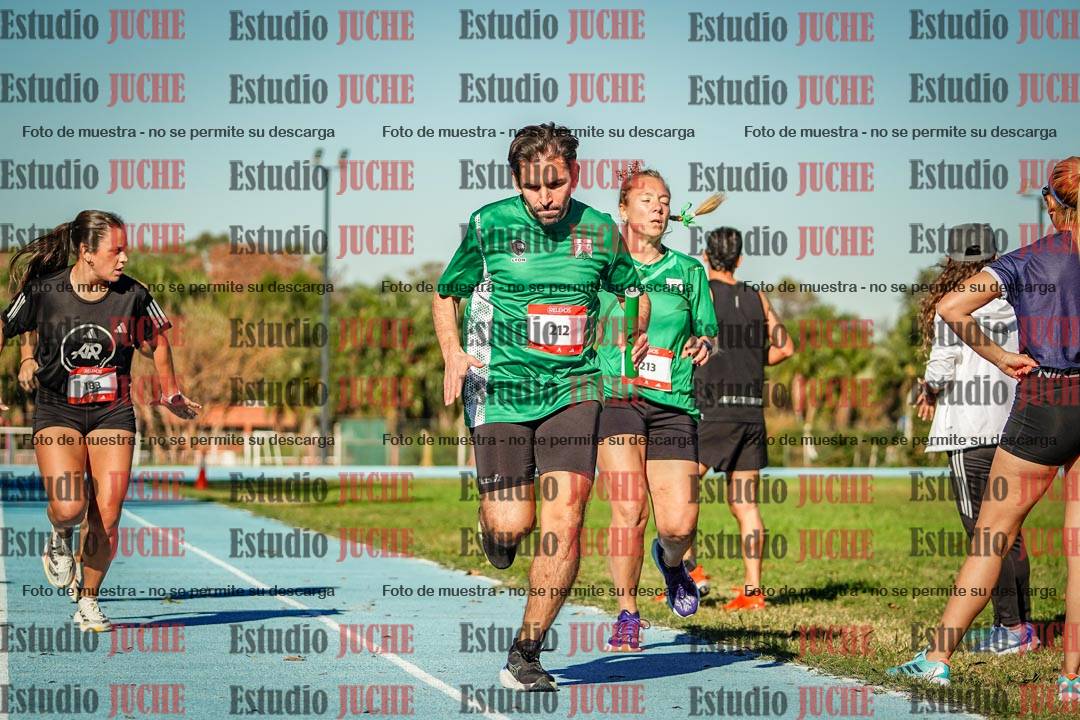 Fotos durante los relevos