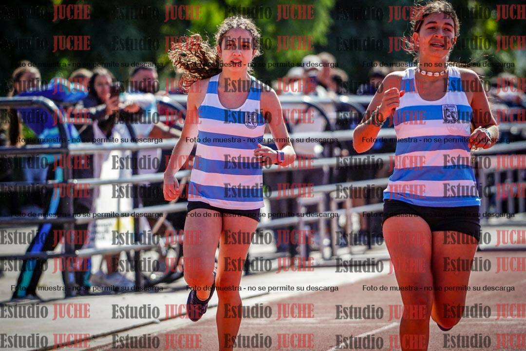 Fotos de los 80 m con vallas de mujeres
