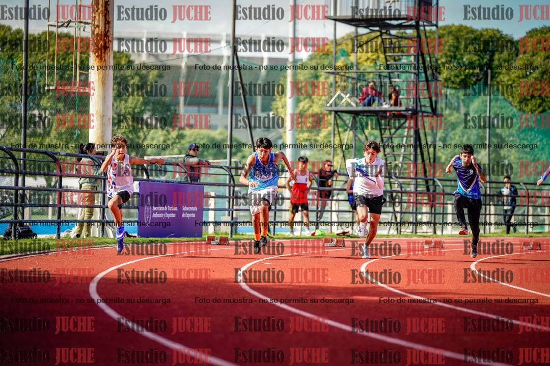 Fotos de los 150 m llanos de varones