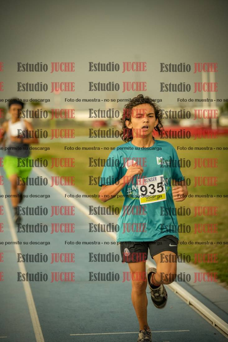 Fotos de los 1000 m llanos de varones