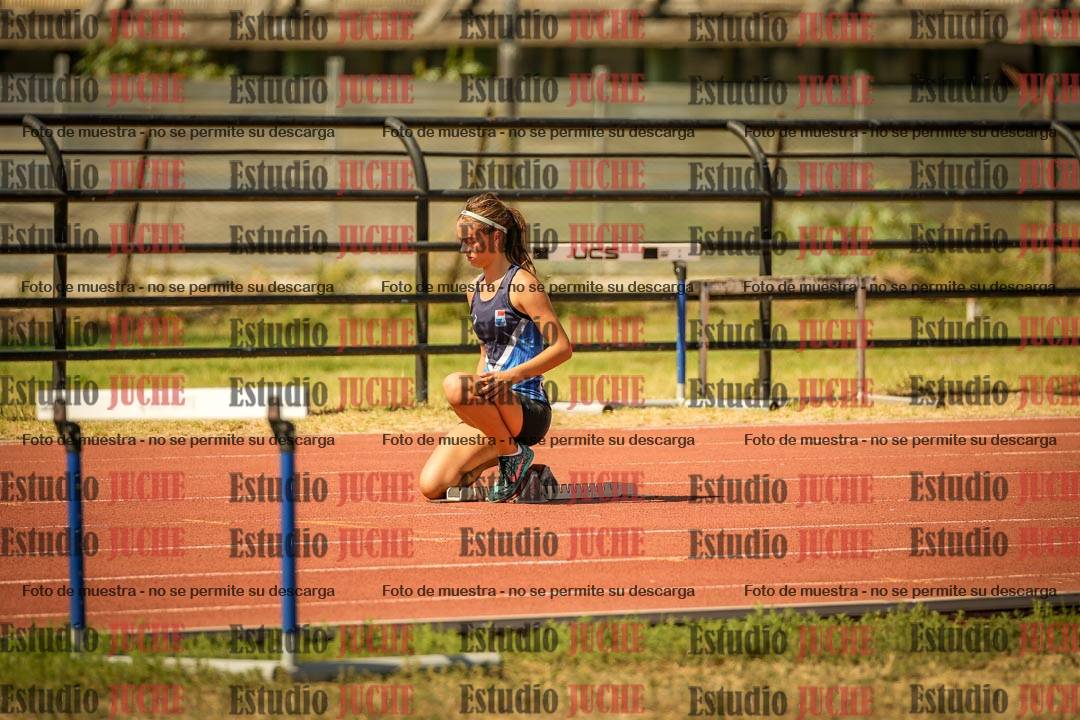 Fotos de los 295 m con vallas de mujeres