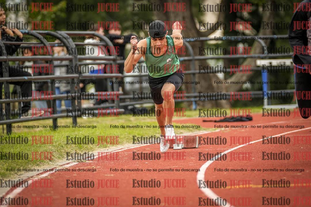 Fotos de los 200 m llanos de varones