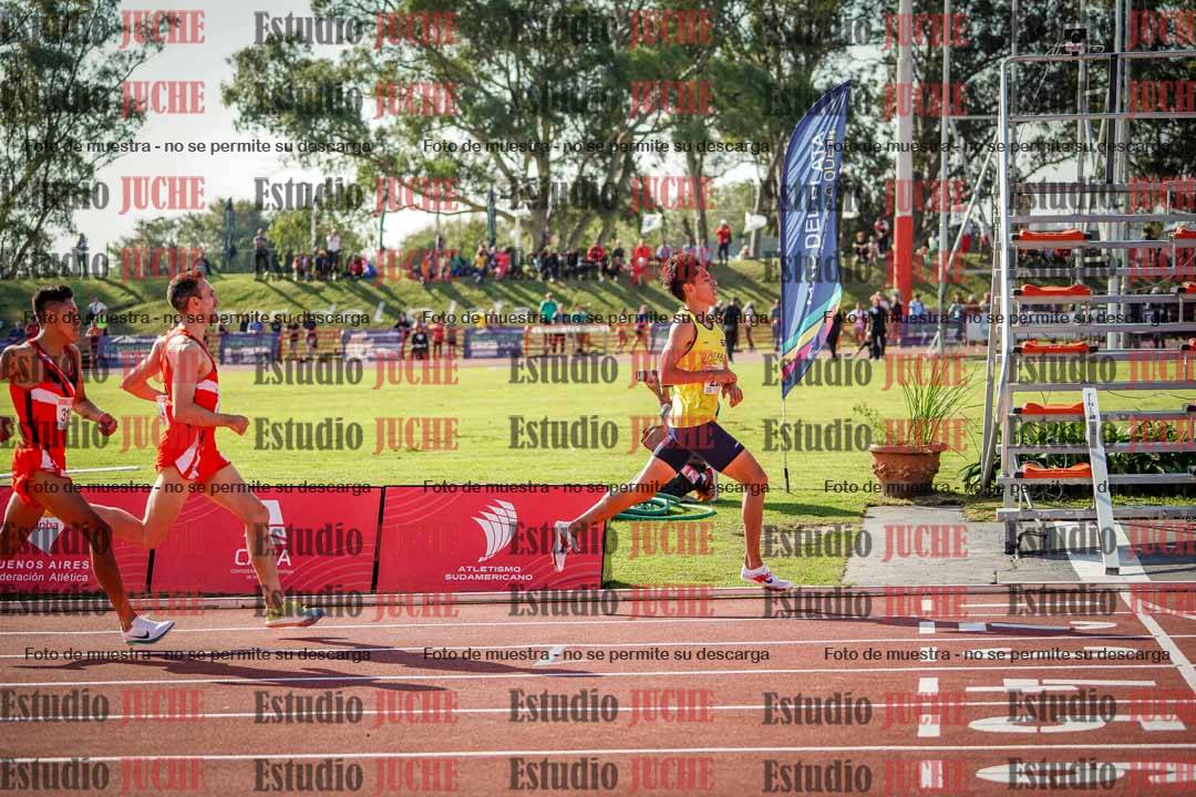 Fotos de los 1500 m llanos de varones