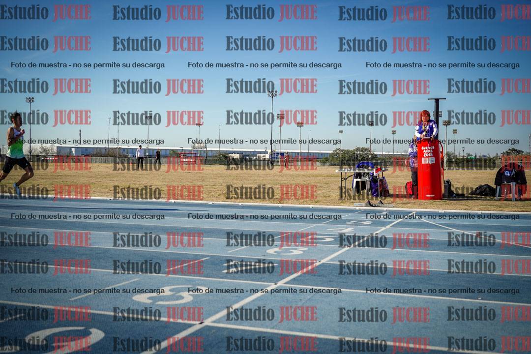 Fotos de los 400 m llanos de varones