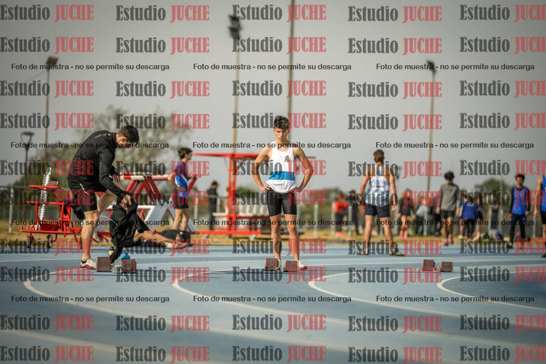 Fotos de los 200 m llanos de varones