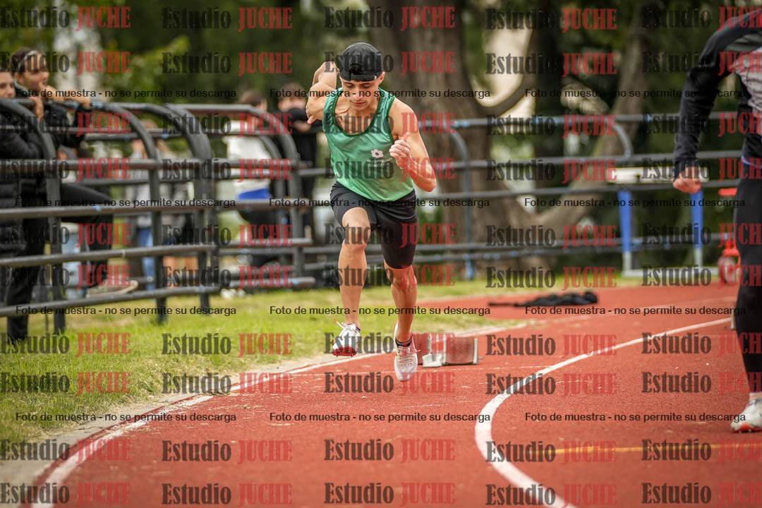 Fotos de los 200 m llanos de varones