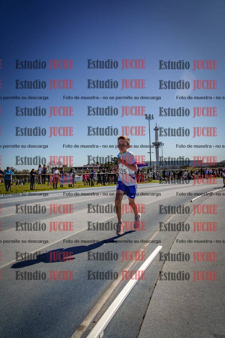 Fotos de los 1000 m llanos de varones