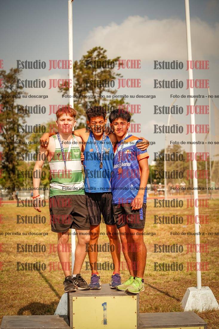 Fotos de algunos podios y extras del torneo