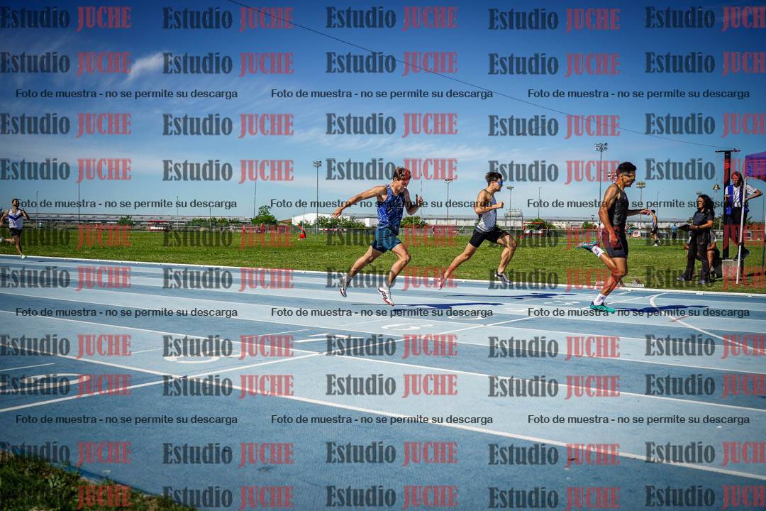 Fotos de los 400 m llanos de varones