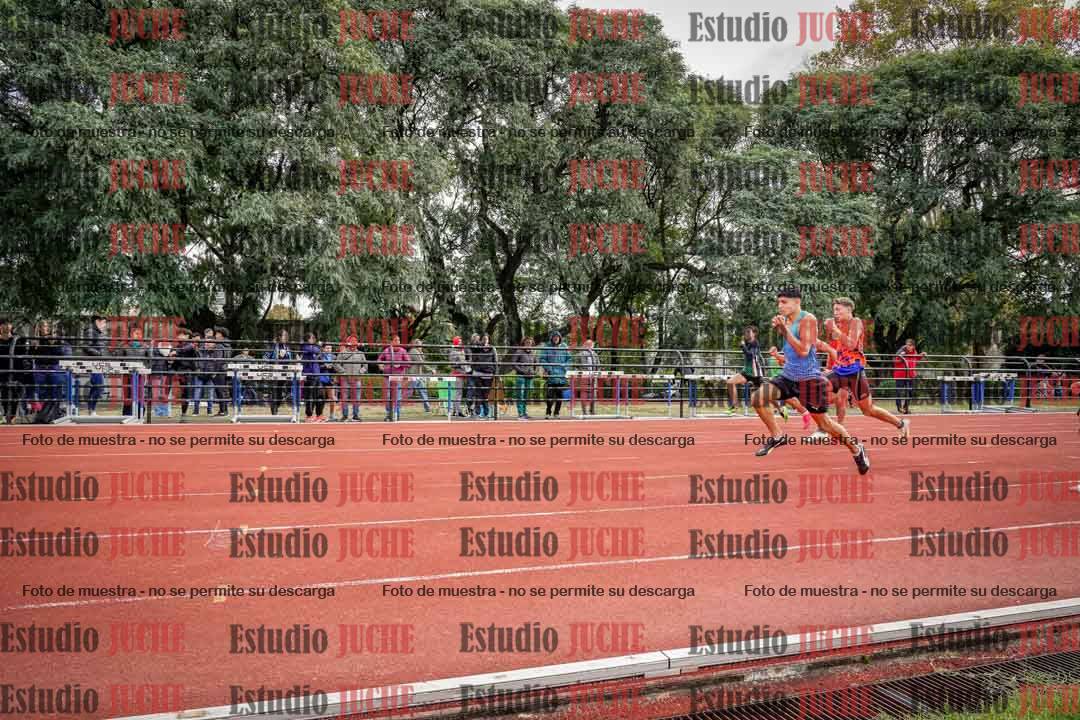 Fotos de los 100 m llanos de varones