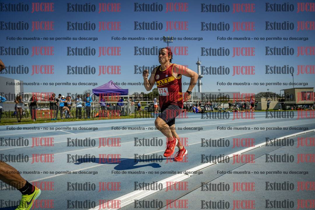 Fotos de los 800 m llanos de varones