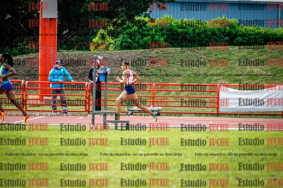 Fotos de los 800 m llanos de mujeres - hepta 7