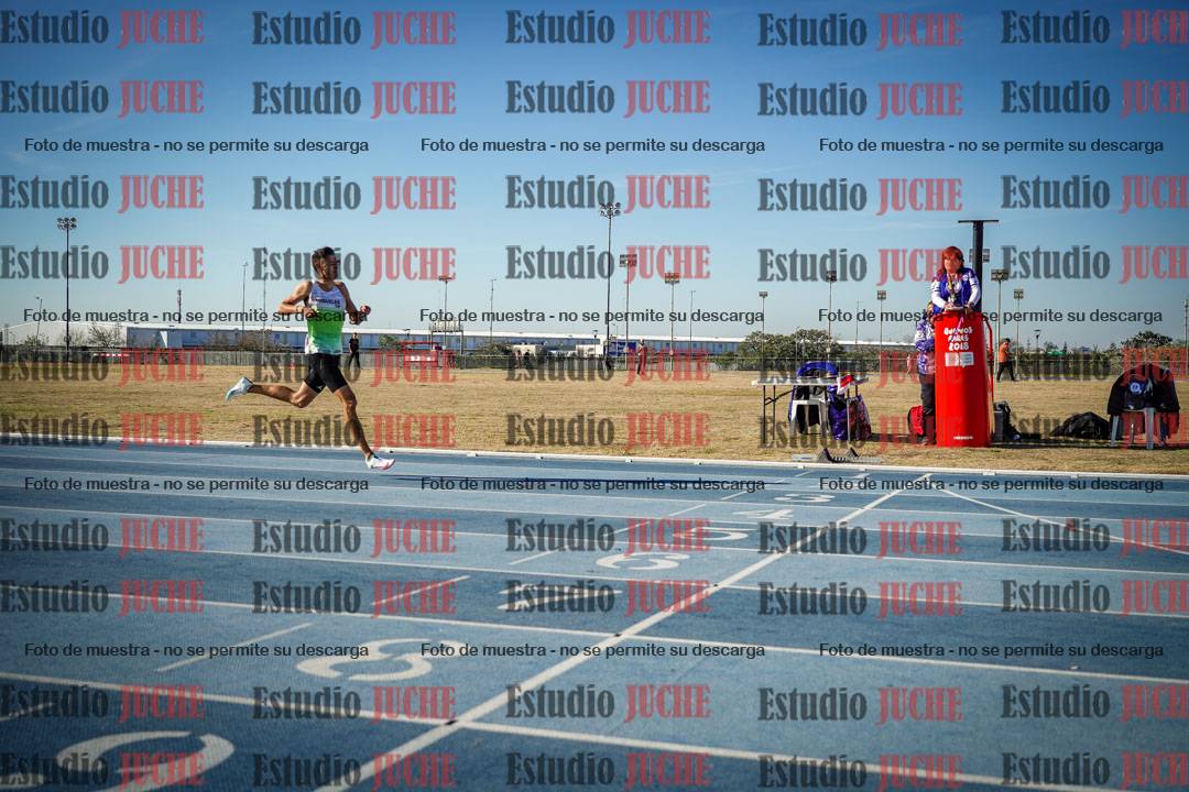 Fotos de los 400 m llanos de varones