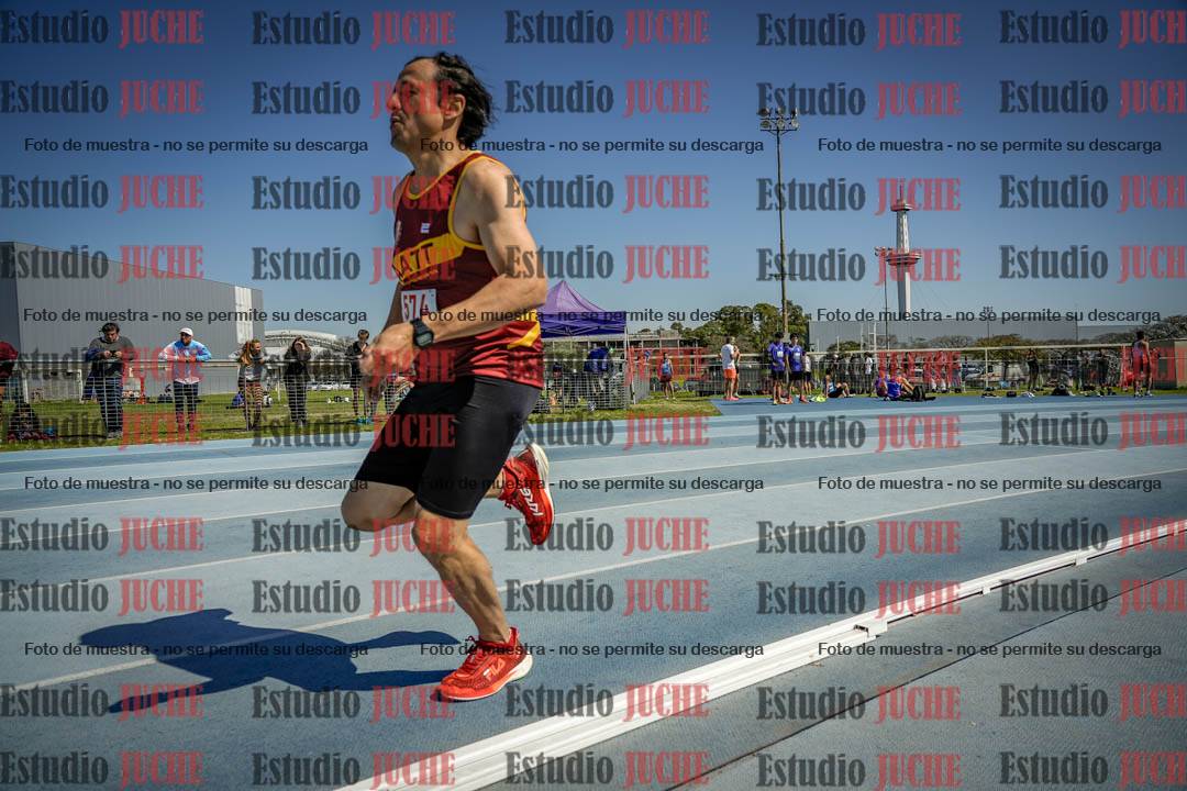 Fotos de los 800 m llanos de varones