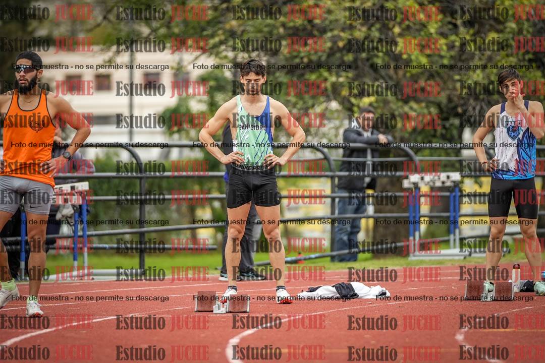 Fotos de los 200 m llanos de varones