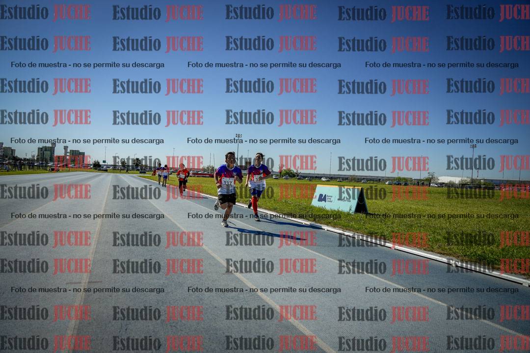 Fotos de los 1000 m llanos de varones