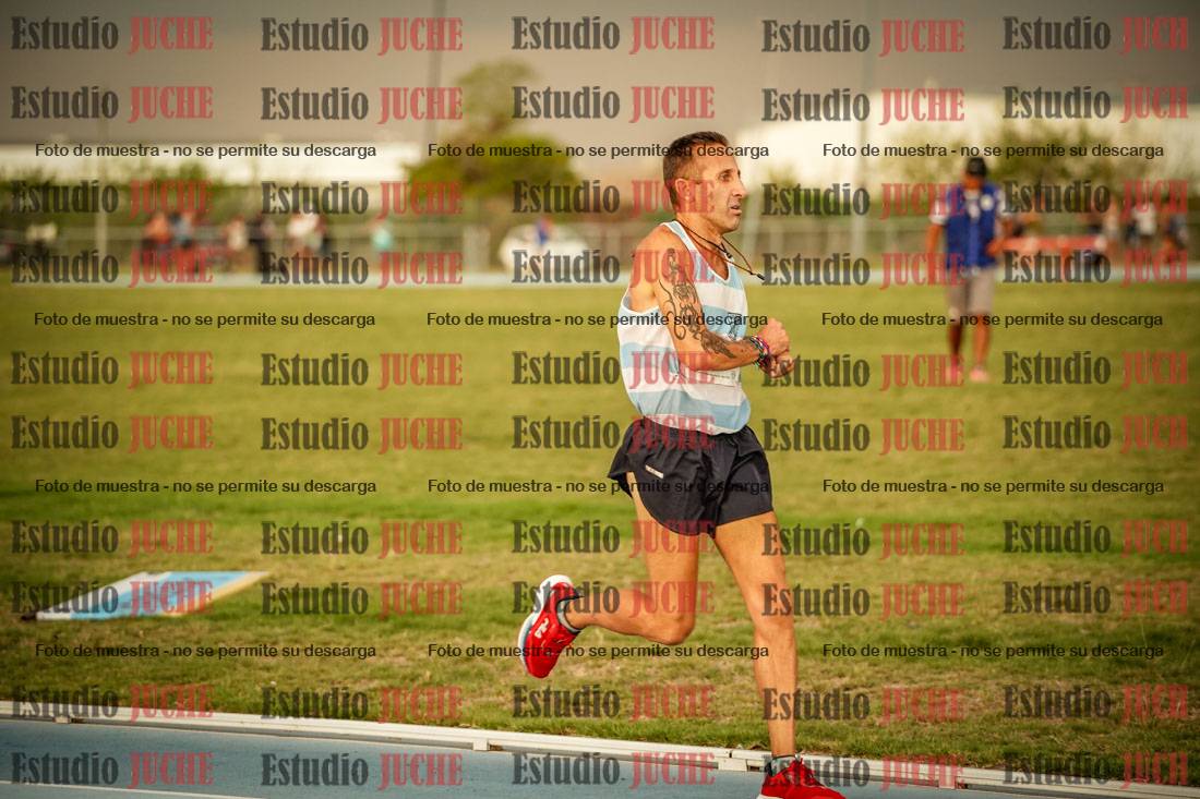 Fotos de los 1000 m llanos de varones