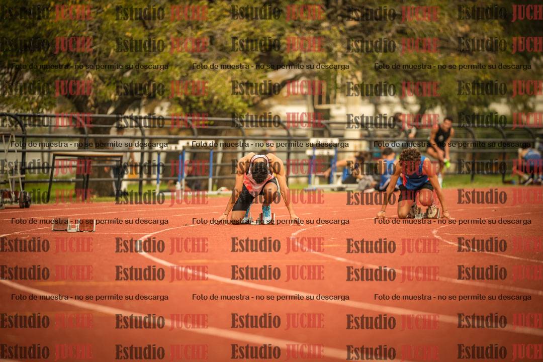 Fotos de los 200 m llanos de varones