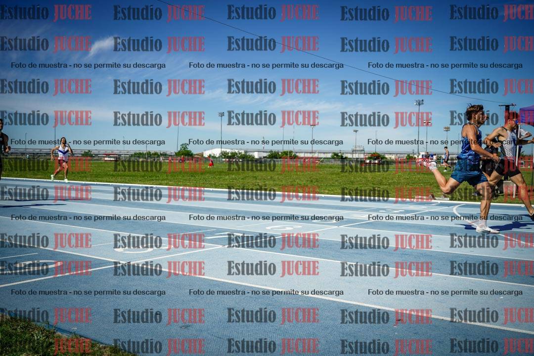 Fotos de los 400 m llanos de varones