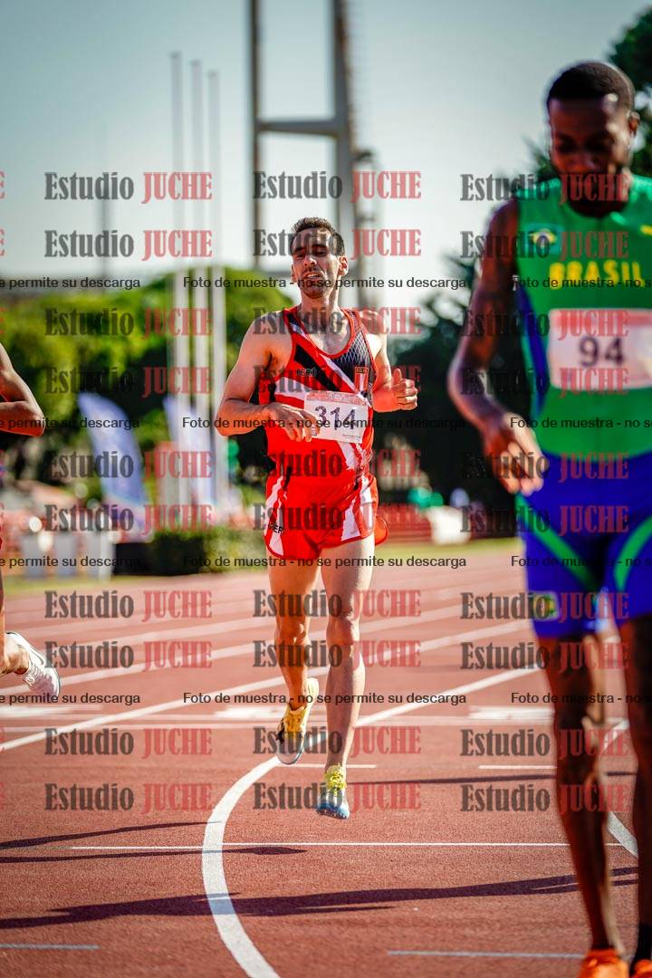 Fotos de los 1500 m llanos de varones