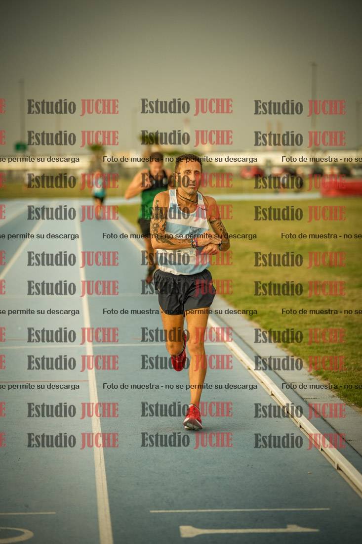 Fotos de los 1000 m llanos de varones