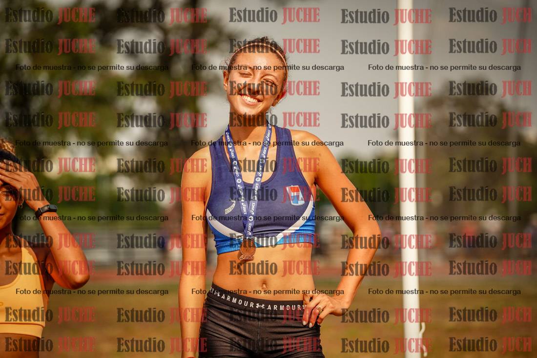 Fotos de algunos podios y extras del torneo