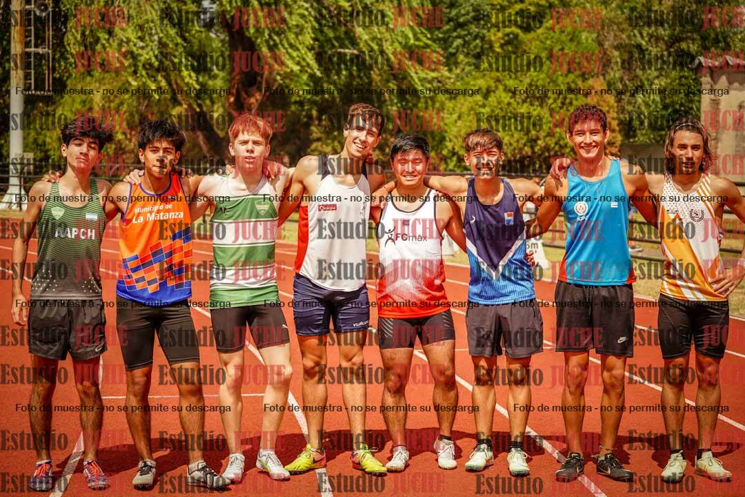 Fotos de algunos podios y extras del torneo
