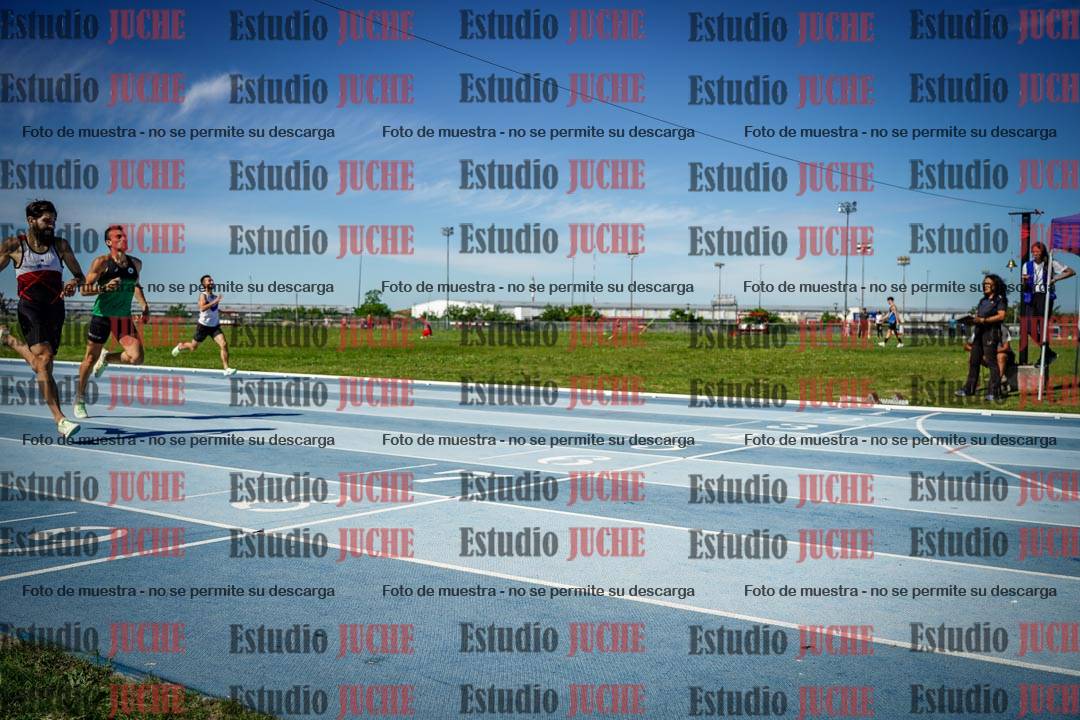 Fotos de los 400 m llanos de varones