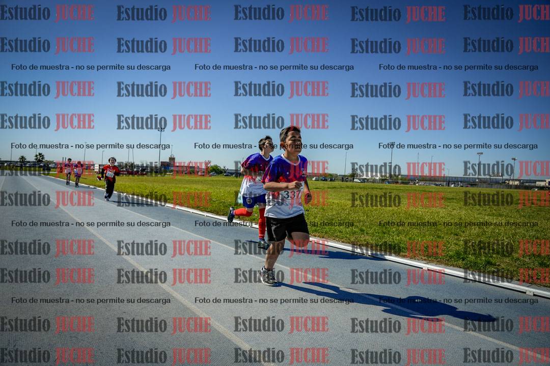 Fotos de los 1000 m llanos de varones