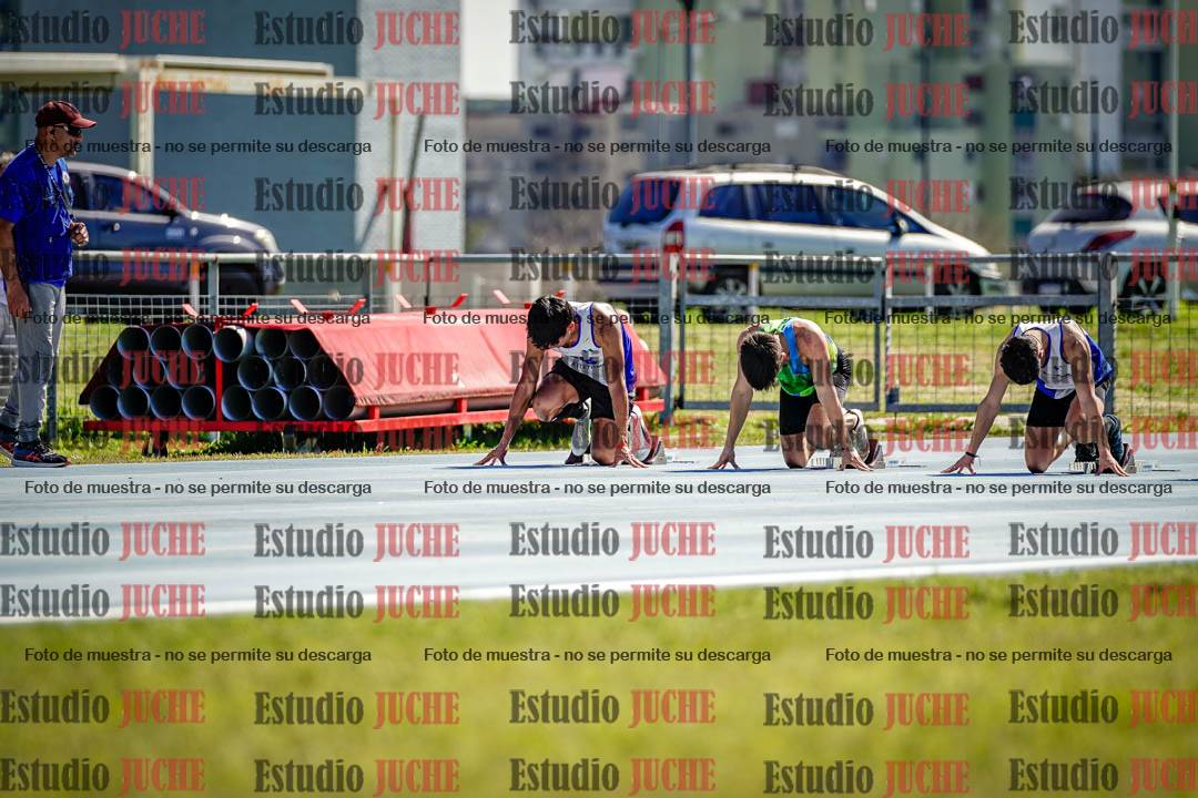 Fotos de los 100 m llanos de varones