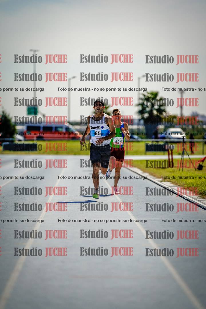 Fotos de los 800 m llanos de varones