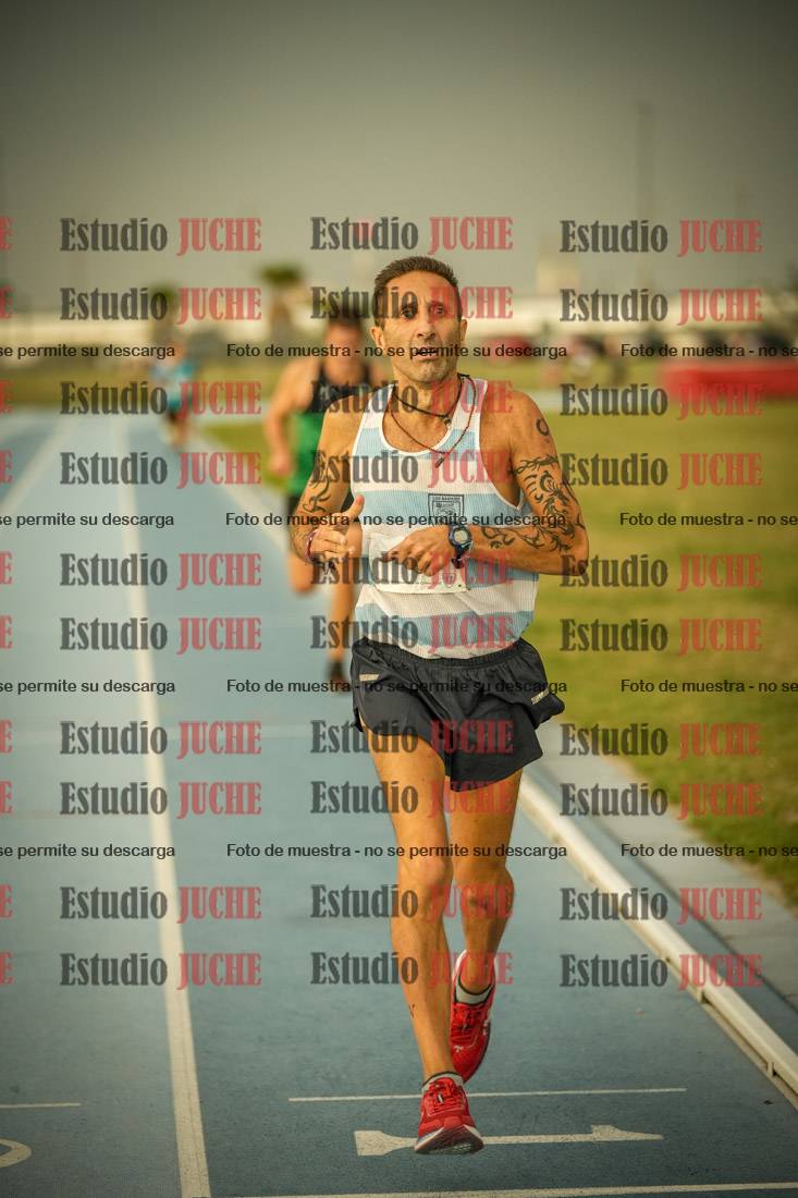 Fotos de los 1000 m llanos de varones