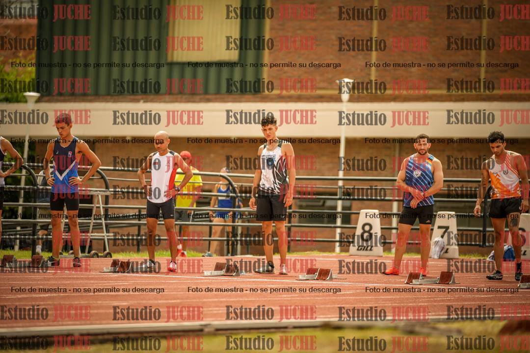 Fotos de los 100 m llanos de varones