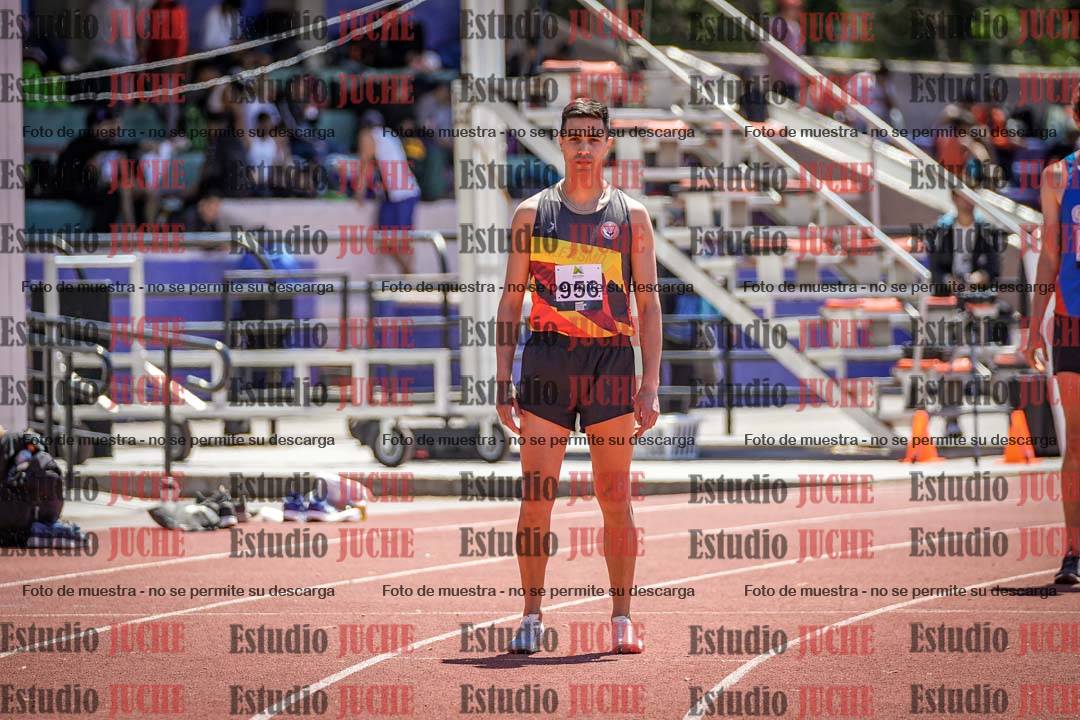 Fotos de los 800 m llanos de varones