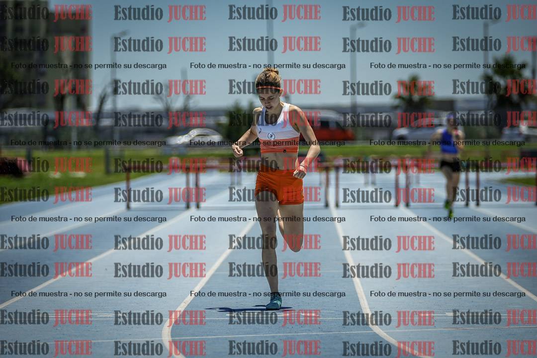 Fotos de los 400 m con vallas de mujeres
