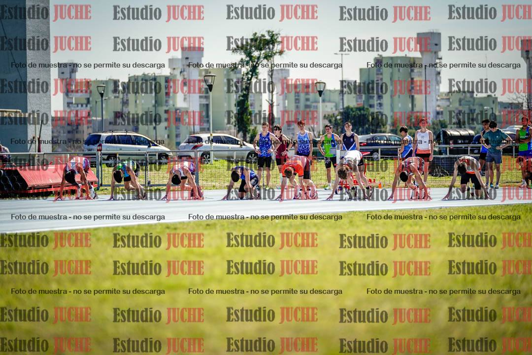 Fotos de los 100 m llanos de varones