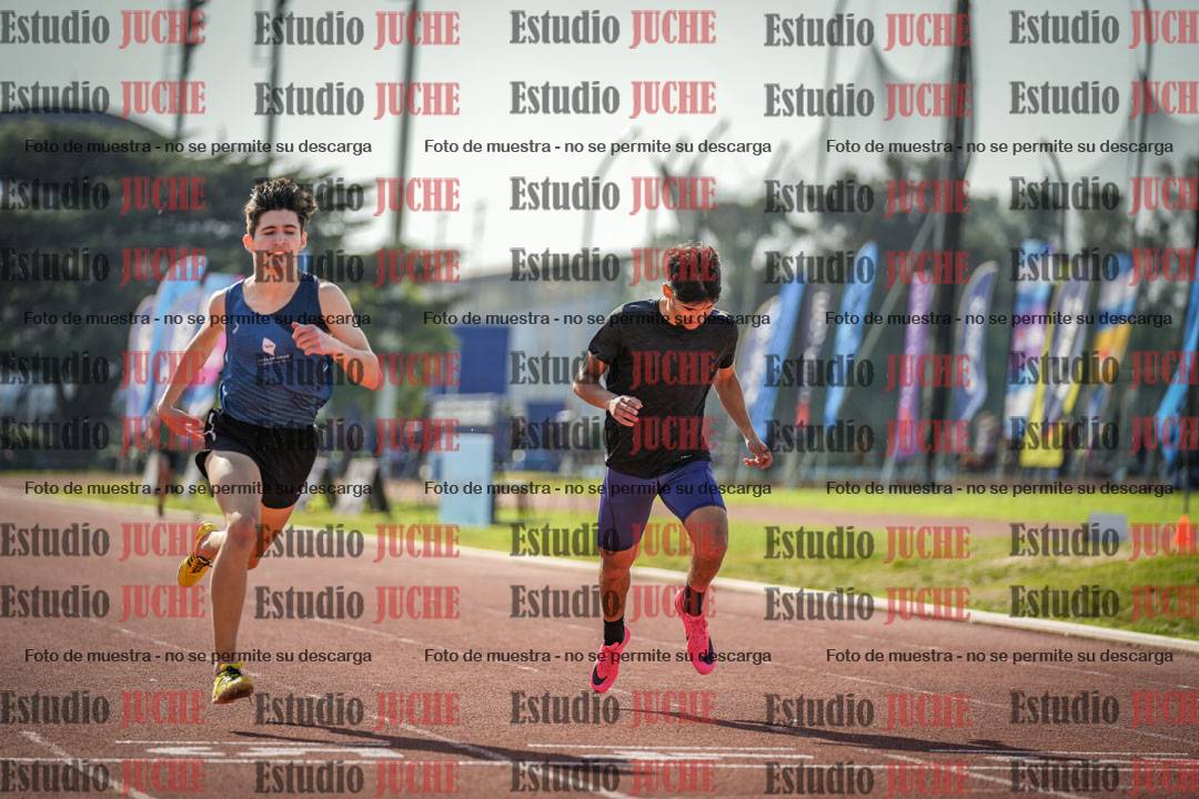 Fotos de los 400 m llanos de varones