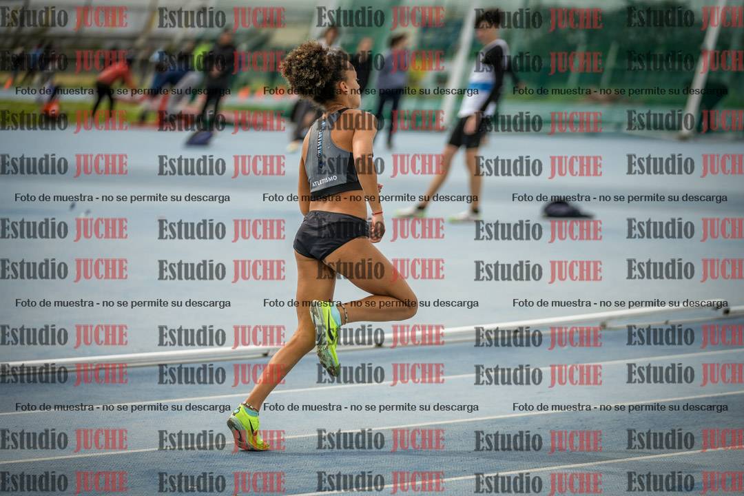 Fotos de los 800 m llanos de mujeres - U17