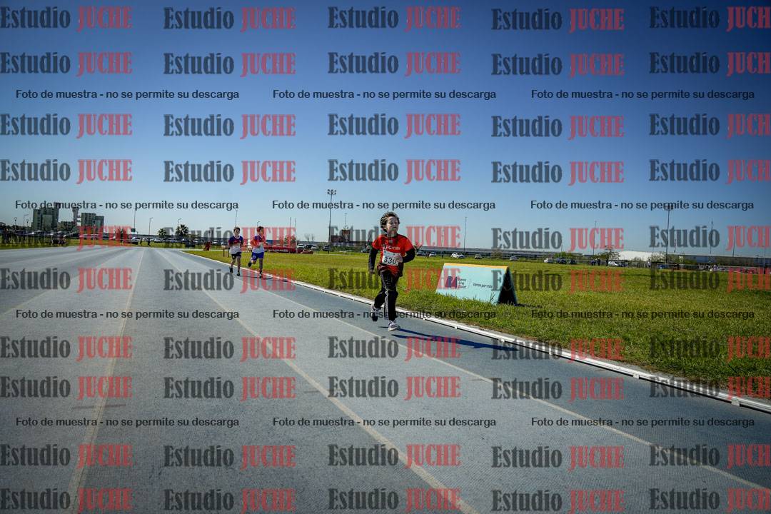 Fotos de los 1000 m llanos de varones