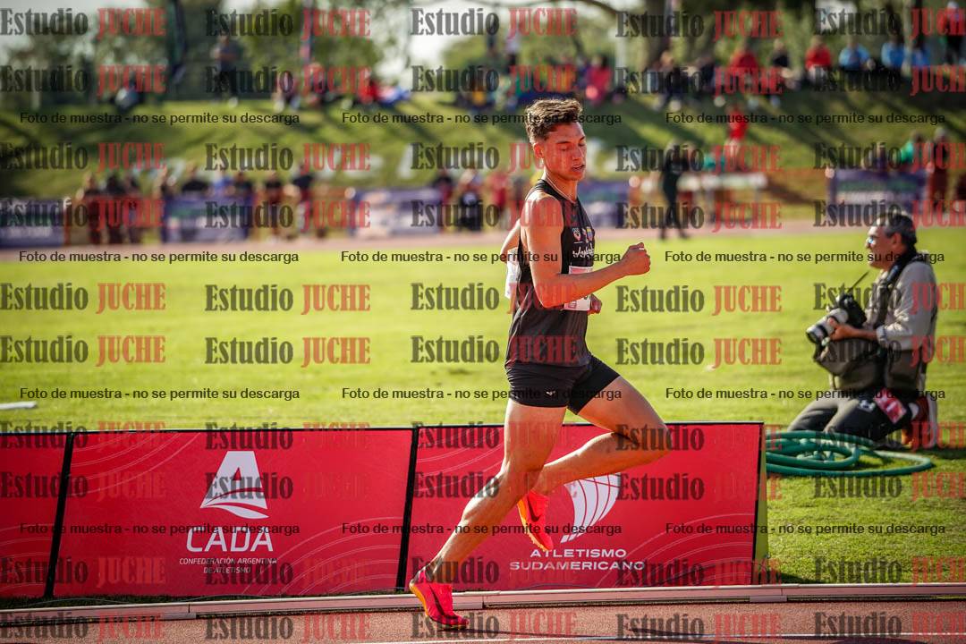 Fotos de los 1500 m llanos de varones