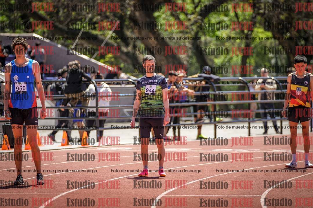 Fotos de los 800 m llanos de varones