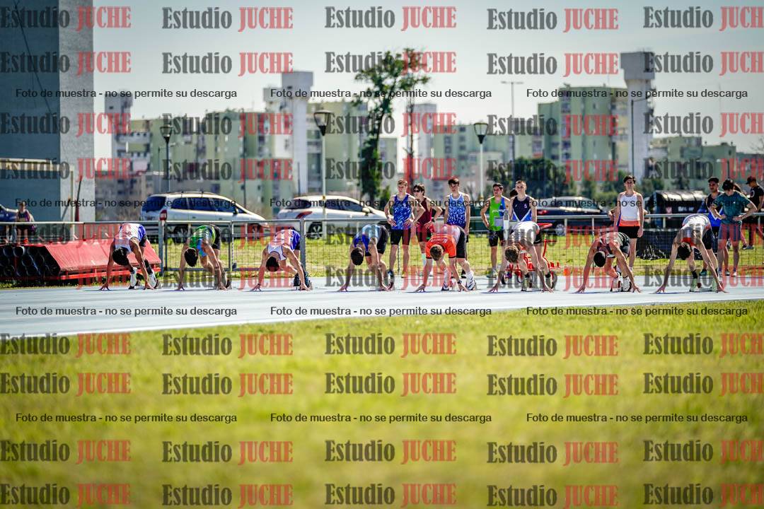 Fotos de los 100 m llanos de varones