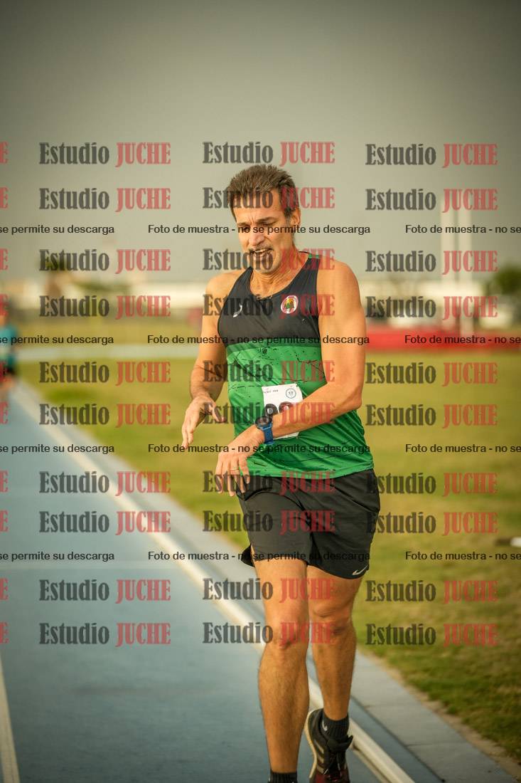 Fotos de los 1000 m llanos de varones