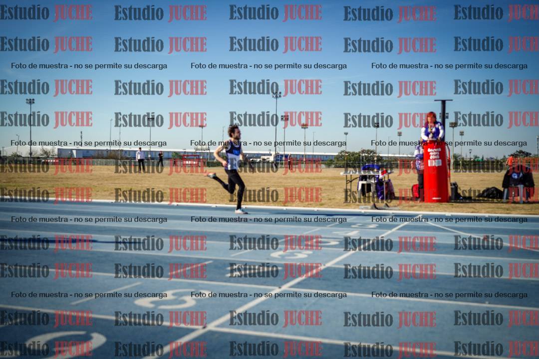 Fotos de los 400 m llanos de varones