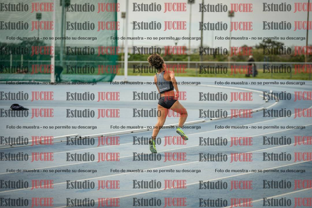 Fotos de los 800 m llanos de mujeres - U17